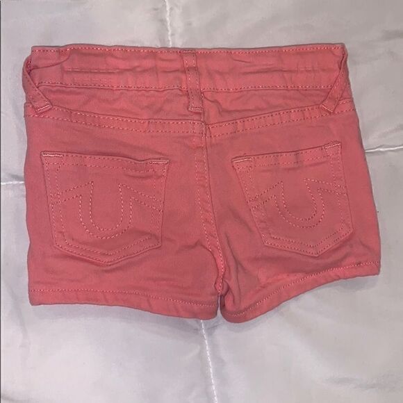 True Religion shorts   - Picture 1 of 3